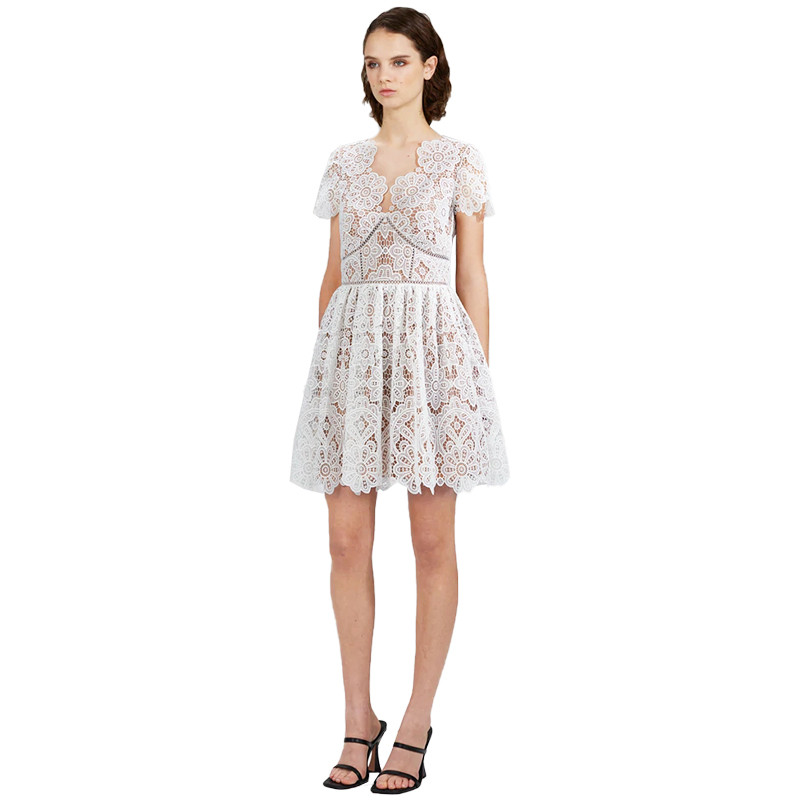 Individualizuota balta gėlėta gipiūrinė nėriniuota suknelė moterims (2)