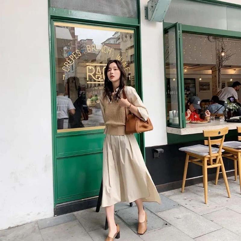 chemises et robes pour femmes à la mode