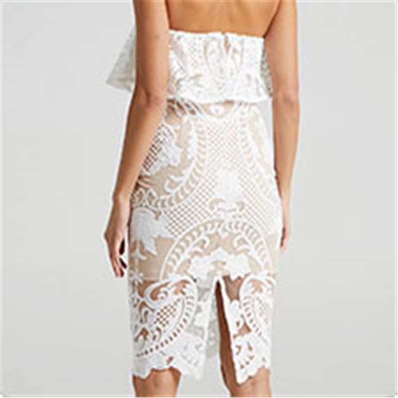 DRESS IN WHITE LACE (1)